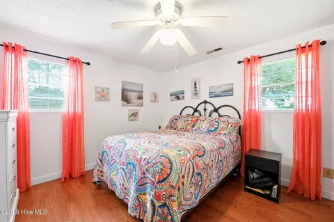 Bedroom - 3984 Beattys Bridge Rd, Atkinson, NC 28421 photo 1 of 8