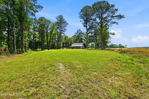 Exterior - 3984 Beattys Bridge Rd, Atkinson, NC 28421 photo 14 of 16