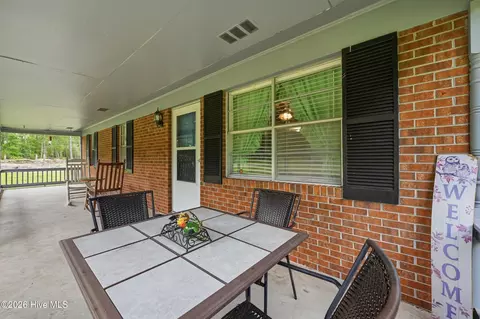 Exterior - 3984 Beattys Bridge Rd, Atkinson, NC 28421 photo 5 of 16