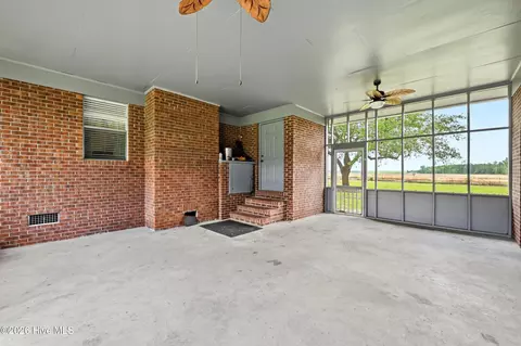 Exterior - 3984 Beattys Bridge Rd, Atkinson, NC 28421 photo 7 of 16