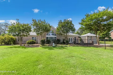 Exterior - 1380 Bear Trap Rd, Williamston, NC 27892 photo 5 of 8