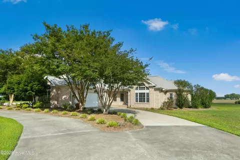 1380 Bear Trap Rd, Williamston, NC 27892