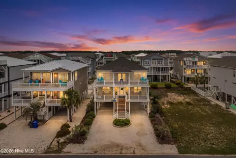 92 W First St, Ocean Isle Beach, NC 28469