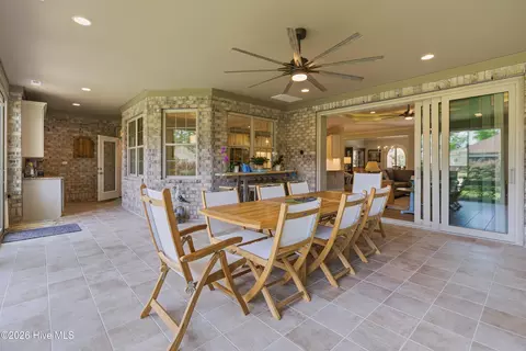 Exterior - 952 Jenoa Loop, Castle Hayne, NC 28429 photo 4 of 11