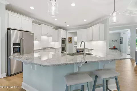 Kitchen - 952 Jenoa Loop, Castle Hayne, NC 28429 photo 4 of 5