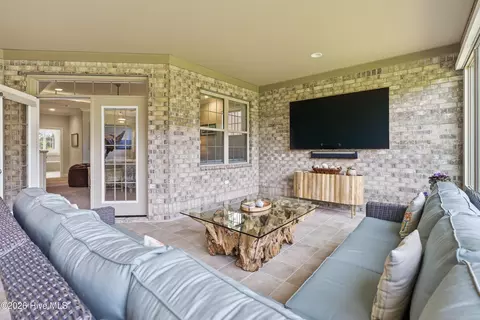 Exterior - 952 Jenoa Loop, Castle Hayne, NC 28429 photo 5 of 11