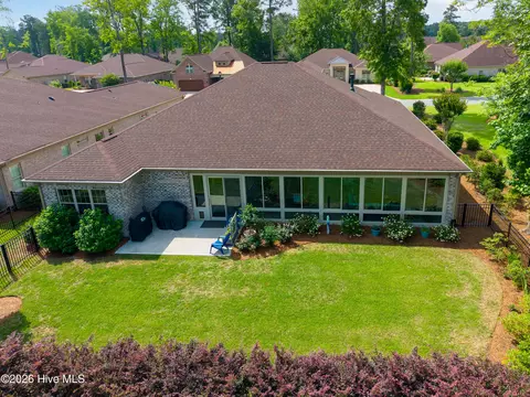 Exterior - 952 Jenoa Loop, Castle Hayne, NC 28429 photo 8 of 11