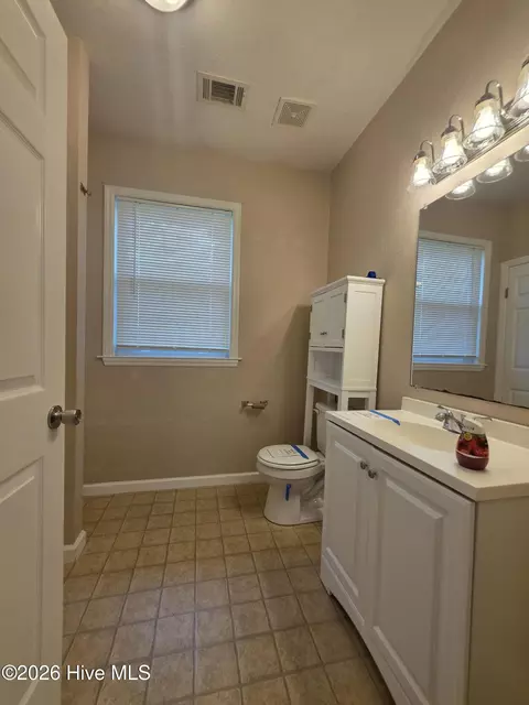 Bath - 1313 Beman St, Augusta, GA 30904 photo 1 of 2