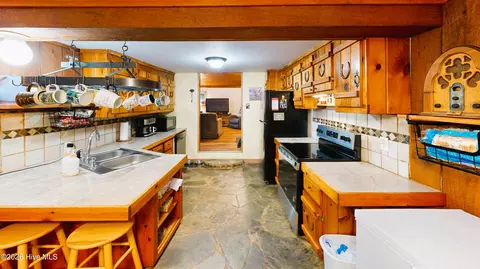 Kitchen - 86 Alpaca Ln, Murphy, NC 28906 photo 1 of 1