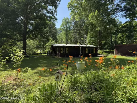 Exterior - 86 Alpaca Ln, Murphy, NC 28906 photo 1 of 6