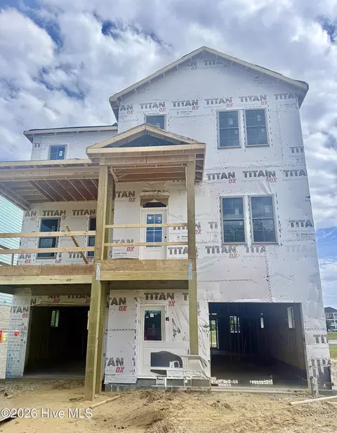 105 Marshland Cir, Newport, NC 28570