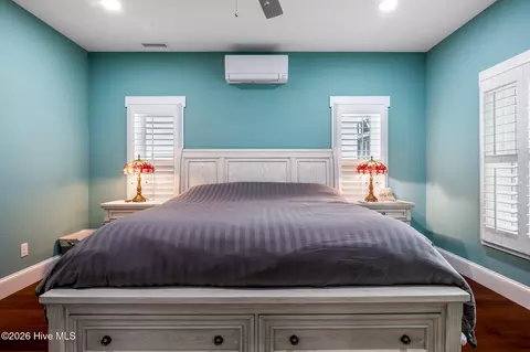 Bedroom - 404 30th St, Sunset Beach, NC 28468 photo 9 of 14