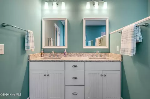 Bath - 404 30th St, Sunset Beach, NC 28468 photo 5 of 9