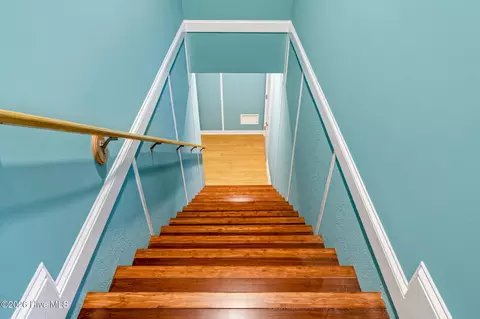 Entry Way - 404 30th St, Sunset Beach, NC 28468 photo 4 of 4