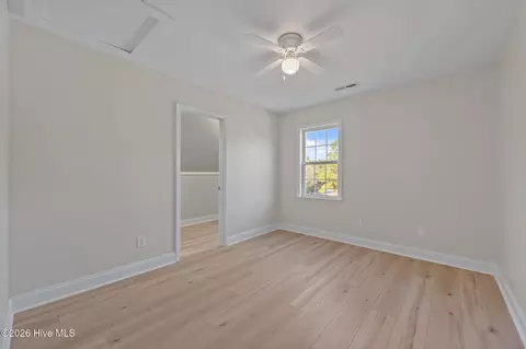 Bedroom - 106 Dolphin Dr, Hampstead, NC 28443 photo 6 of 8