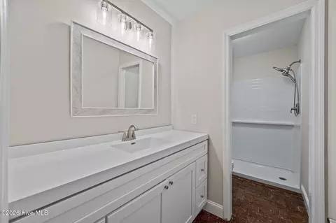 Bath - 106 Dolphin Dr, Hampstead, NC 28443 photo 5 of 6