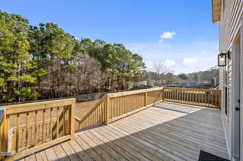Exterior - 106 Dolphin Dr, Hampstead, NC 28443 photo 4 of 8