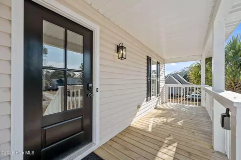Exterior - 106 Dolphin Dr, Hampstead, NC 28443 photo 1 of 8