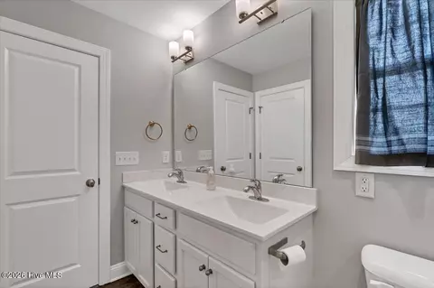 Bath - 525 N Ridgecrest St, Pinebluff, NC 28373 photo 2 of 4
