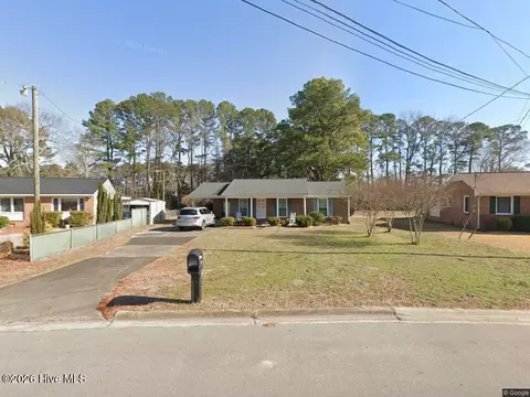 213 Holly Rd, Goldsboro, NC 27534