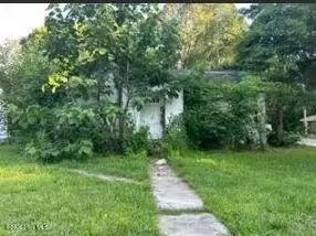 623 S Church St, Enfield, NC 27823