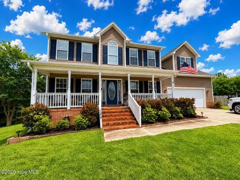 188 E Ridge Ct, Jacksonville, NC 28540