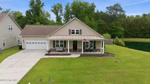 200 Station House Rd, New Bern, NC 28562