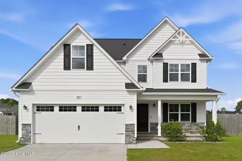 509 Admiral Bend Dr, Sneads Ferry, NC 28460