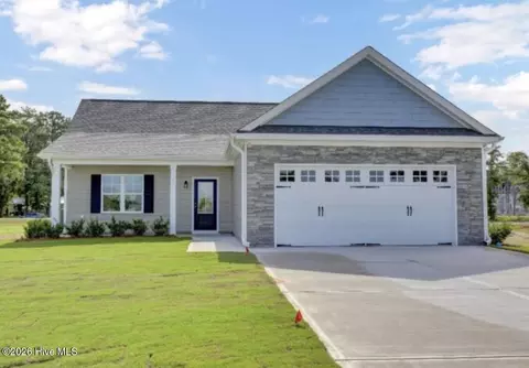 42 Peach Ct, Burgaw, NC 28425