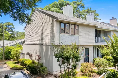 304 75th Ave N #A, Myrtle Beach, SC 29572