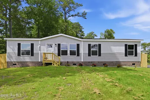 1200 Pony Farm Rd, Jacksonville, NC 28540