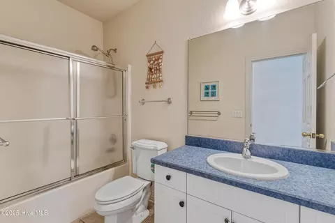 Bath - 759 Ridge Point Dr, Corolla, NC 27927 photo 3 of 4