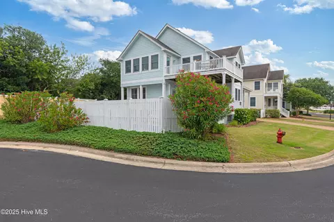 Exterior - 759 Ridge Point Dr, Corolla, NC 27927 photo 2 of 10
