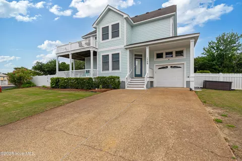 759 Ridge Point Dr, Corolla, NC 27927