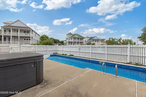 Exterior - 759 Ridge Point Dr, Corolla, NC 27927 photo 8 of 10