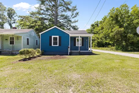 112 Clay St, Kinston, NC 28501