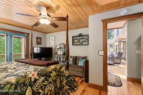 Bedroom - 1070 Burger Rd, Murphy, NC 28906 photo 1 of 5