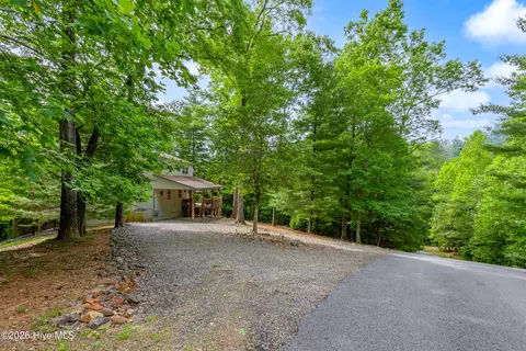 Exterior - 1070 Burger Rd, Murphy, NC 28906 photo 4 of 18