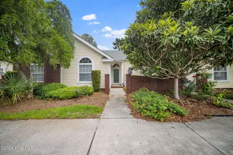 3825 Mayfield Ct, Wilmington, NC 28412