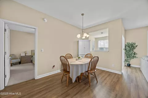 Dining - 130 Azalea Dr, Hampstead, NC 28443 photo 2 of 2