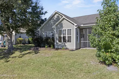 Exterior - 130 Azalea Dr, Hampstead, NC 28443 photo 8 of 9