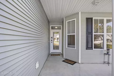 Exterior - 130 Azalea Dr, Hampstead, NC 28443 photo 6 of 9