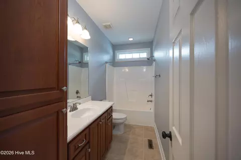 Bath - 294 Pinecroft Dr, Dunn, NC 28334 photo 1 of 2