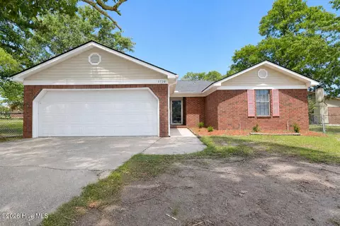 3720 Kingsgate Dr, Hephzibah, GA 30815