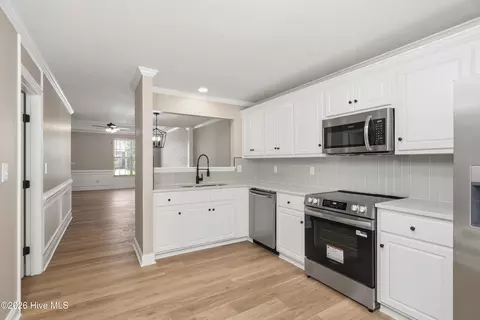 Kitchen - 542 Laniers Way, Evans, GA 30809 photo 1 of 5