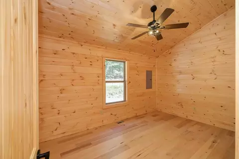 Bedroom - 54 Hawthorne Ln, Murphy, NC 28906 photo 1 of 5