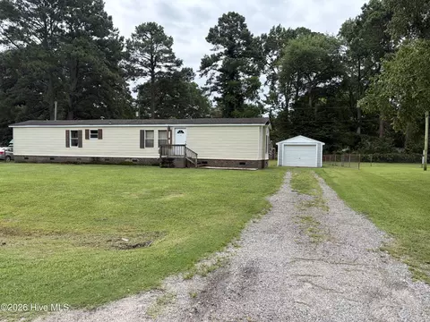 107 Dogwood Dr, Moyock, NC 27958