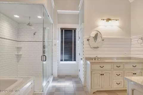 Bath - 207 Breckenridge Ln, Modoc, SC 29838 photo 1 of 7