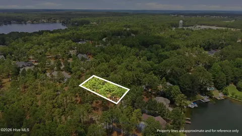 128 Vanore Rd, West End, NC 27376 photo 3