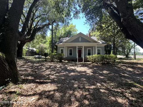 13140 W 74 Hwy, Laurinburg, NC 28352